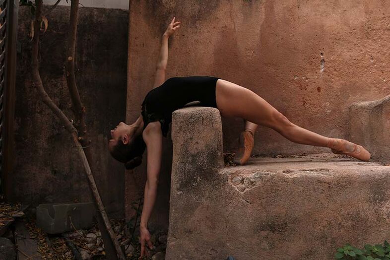 Τα μαθήματα γιόγκα δεν λύνουν μόνο σωματικά αλλά και ψυχολογικά προβλήματα.